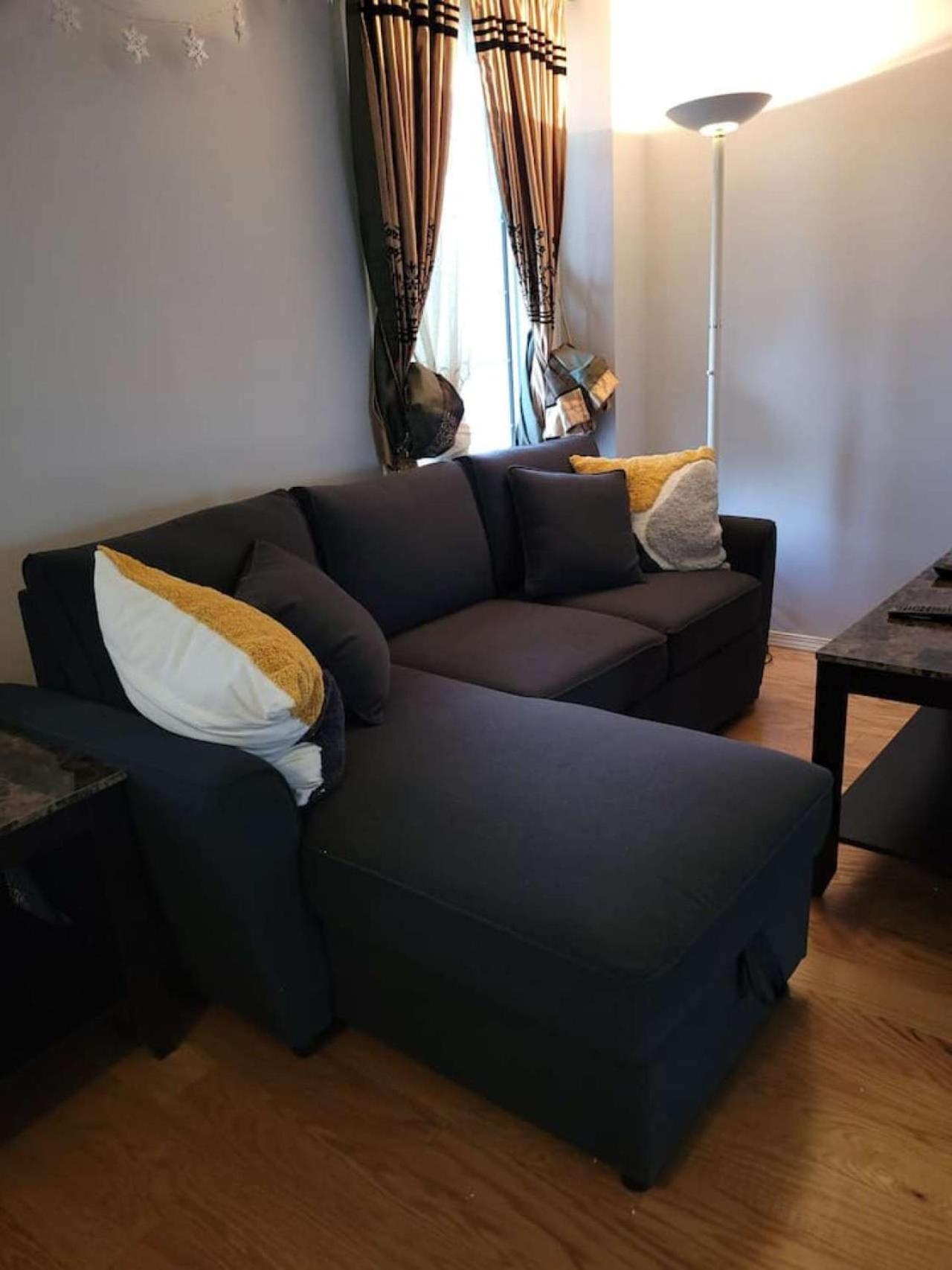 Elegant 4-bedroom Family Holiday home Calgary